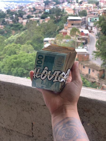 10 MIL NA CONTA